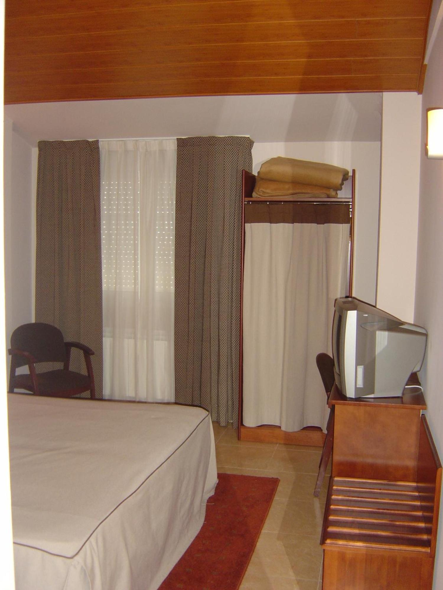 Midama Hotel Chillaron De Cuenca Room photo